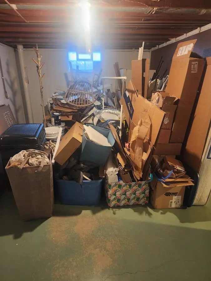 Roll-off dumpster container at job site for Yard Waste Dumpster Rental in Nassau Village-Ratliff